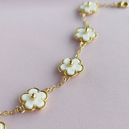 Mini Porcelain Daisy Station Bracelet